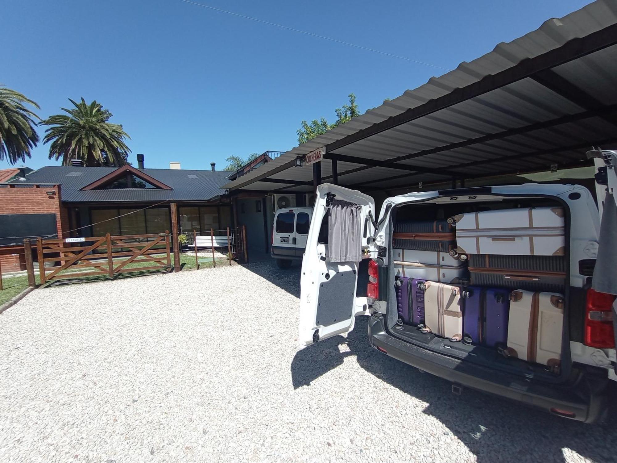 Apartamento Escala Ezeiza Loft Con Desayuno Luis Guillon Exterior foto