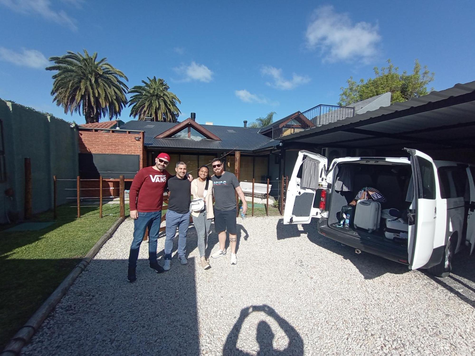 Apartamento Escala Ezeiza Loft Con Desayuno Luis Guillon Exterior foto