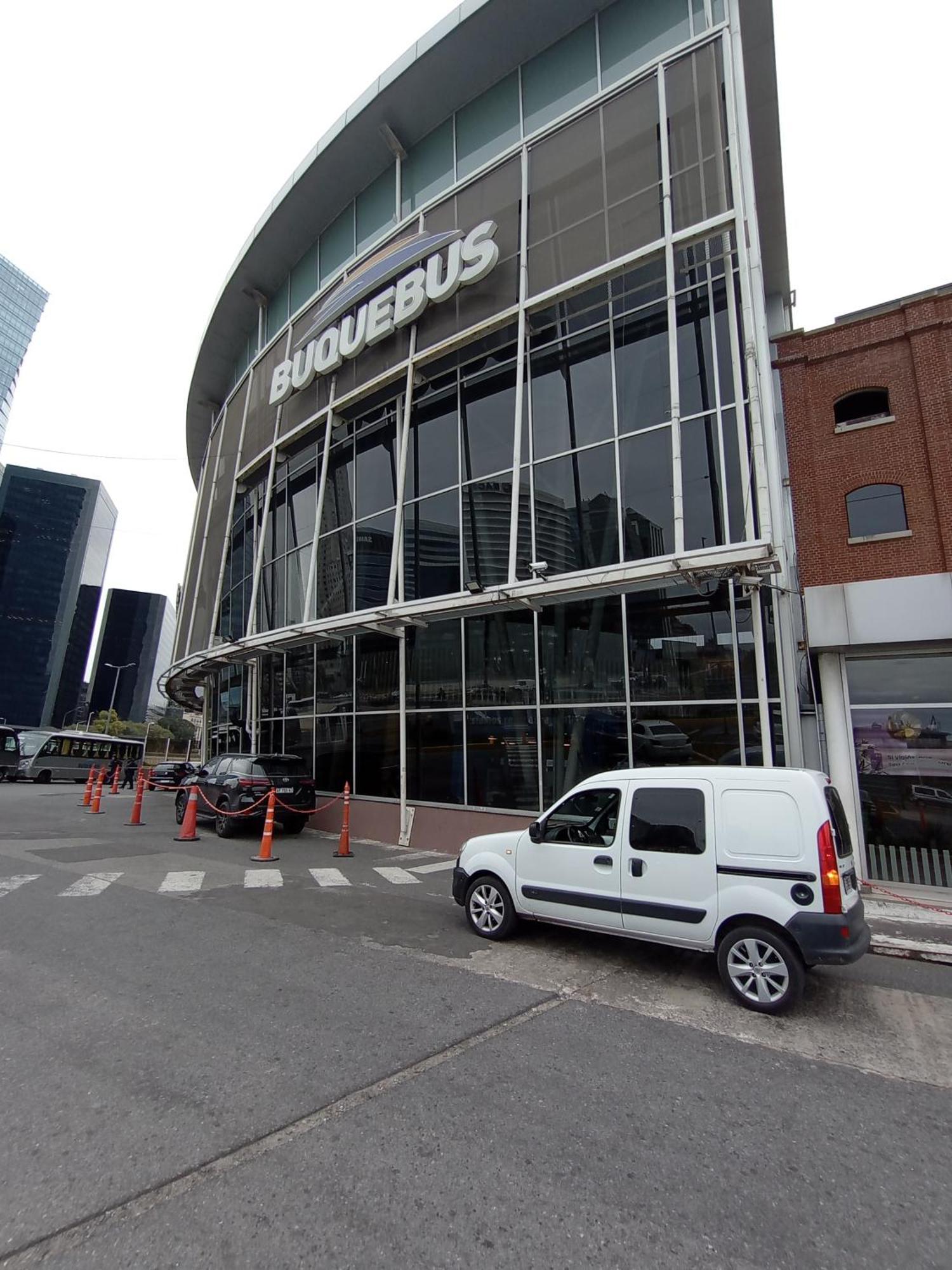 Apartamento Escala Ezeiza Loft Con Desayuno Luis Guillon Exterior foto
